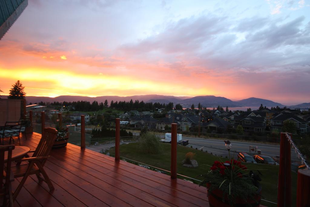 A Okanagan Lakeview Inn เคโลว์นา ภายนอก รูปภาพ