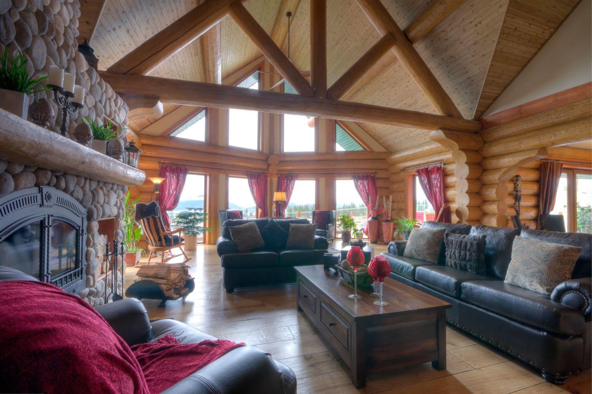 A Okanagan Lakeview Inn เคโลว์นา ภายนอก รูปภาพ